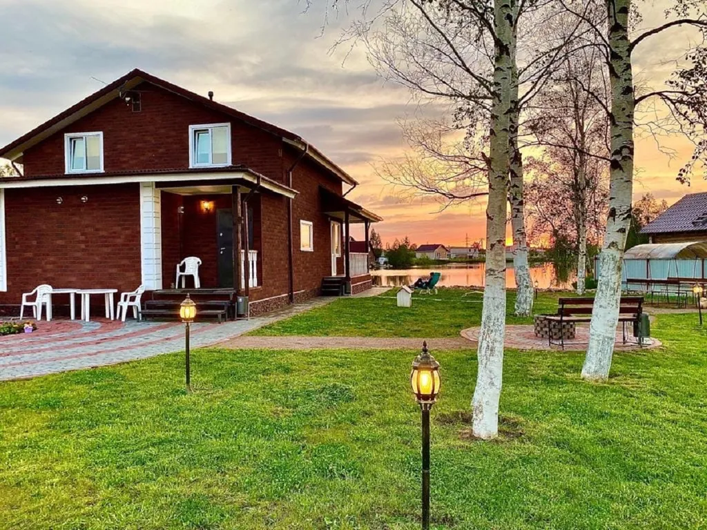 Дом на озере с сауной