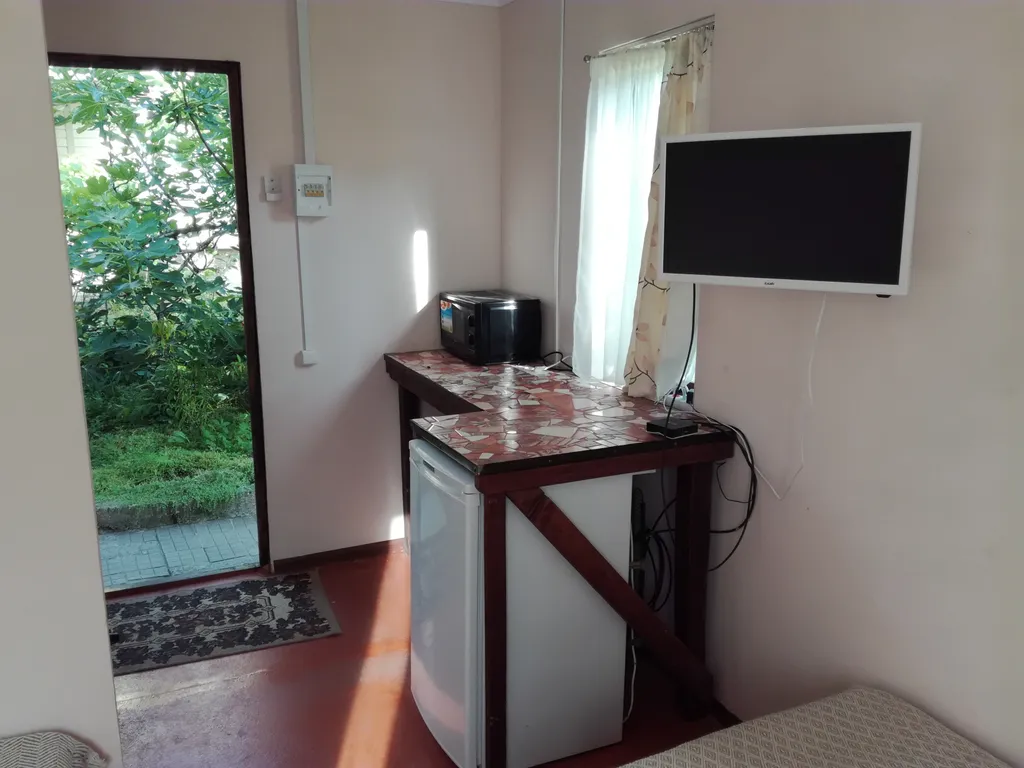 Домик-эконом с летней кухней