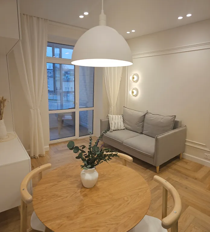 Светлые апартаменты с дизайнерским ремонтом