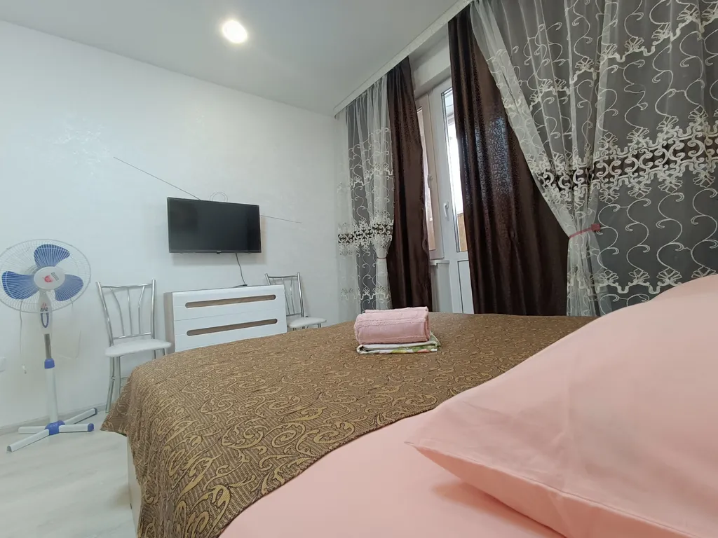 Квартира с новым ремонтом в центре города