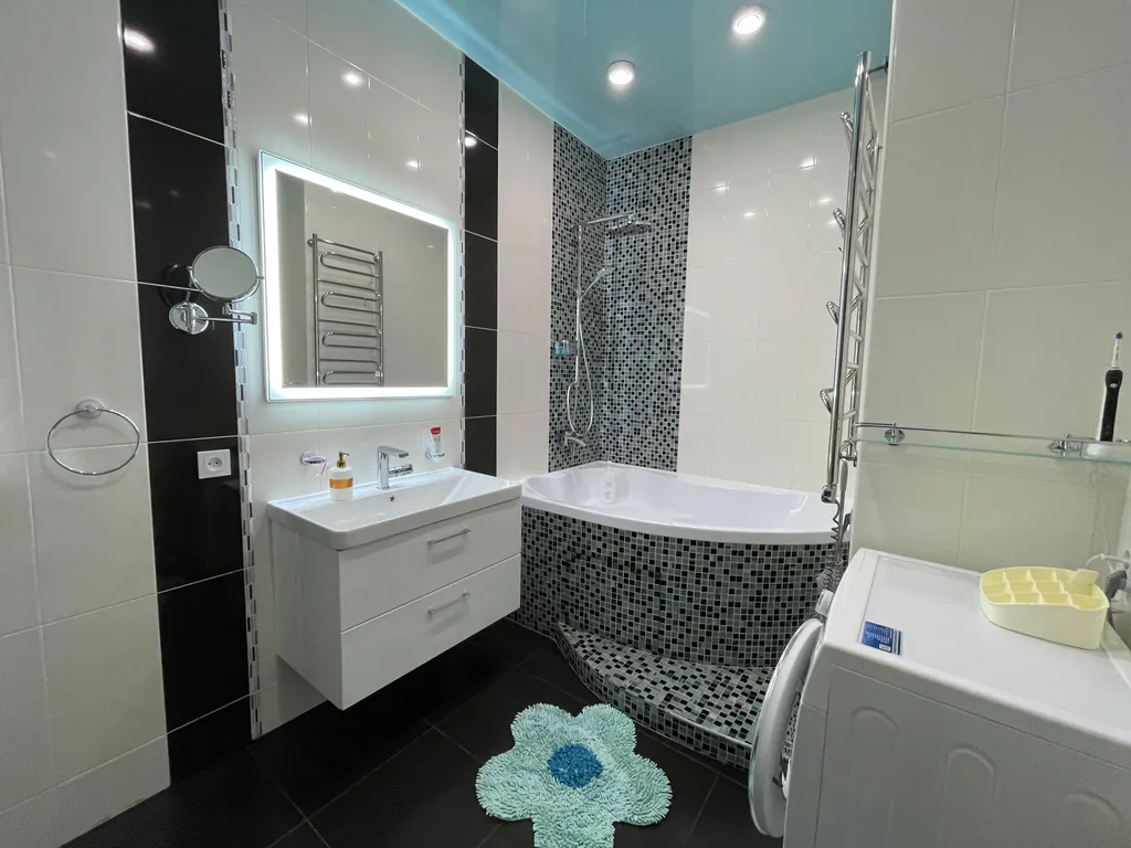 Квартира в центре, на набережной, с панорамными окнами