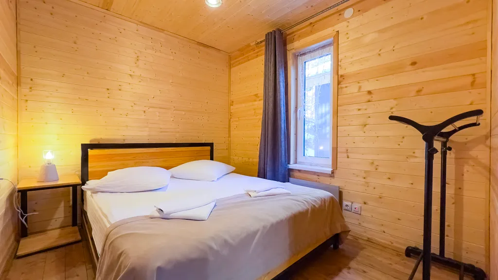 Коттедж Домик одноэтажный 4-местный — Архыз