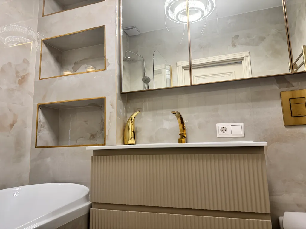 Апартамент с камином