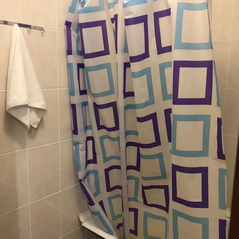 Сдается уютная двухкомнатная квартира в центре города