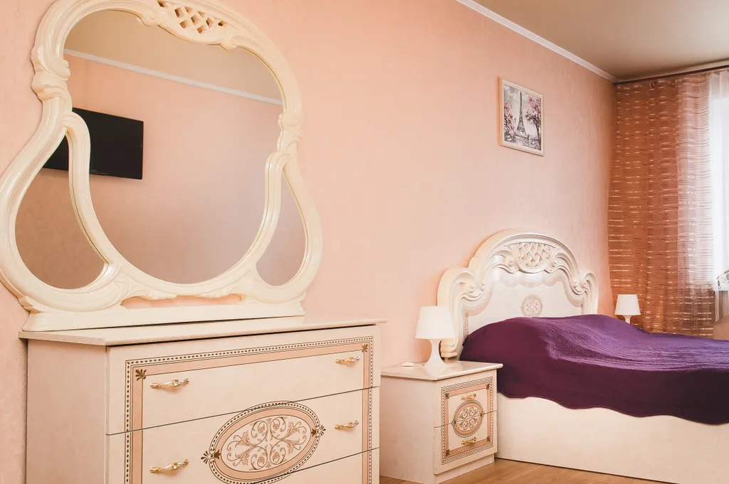 Элитная двухкомнатная квартира в центре у площади Ленина