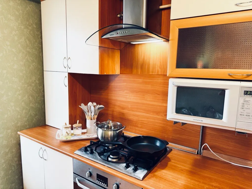 Уютная 2-комнатная квартира в элитном pайoне Волжский-3