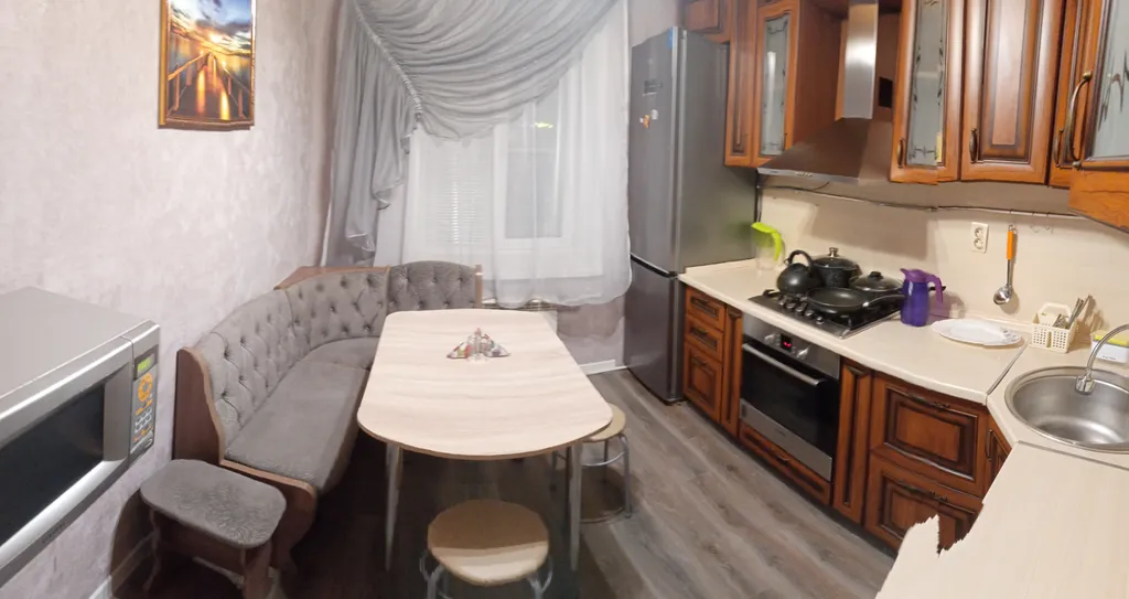 Уютная квартира в спальном районе с кондиционером