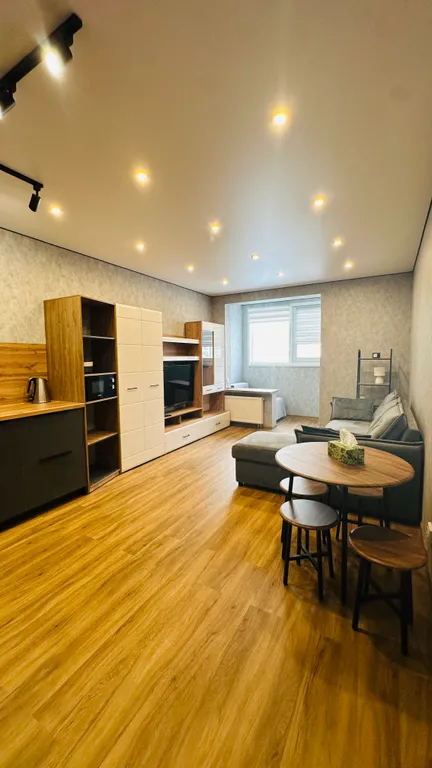 Квартира Стильная новая студия с видом на горы — аренда посуточно в Южно-Сахалинск