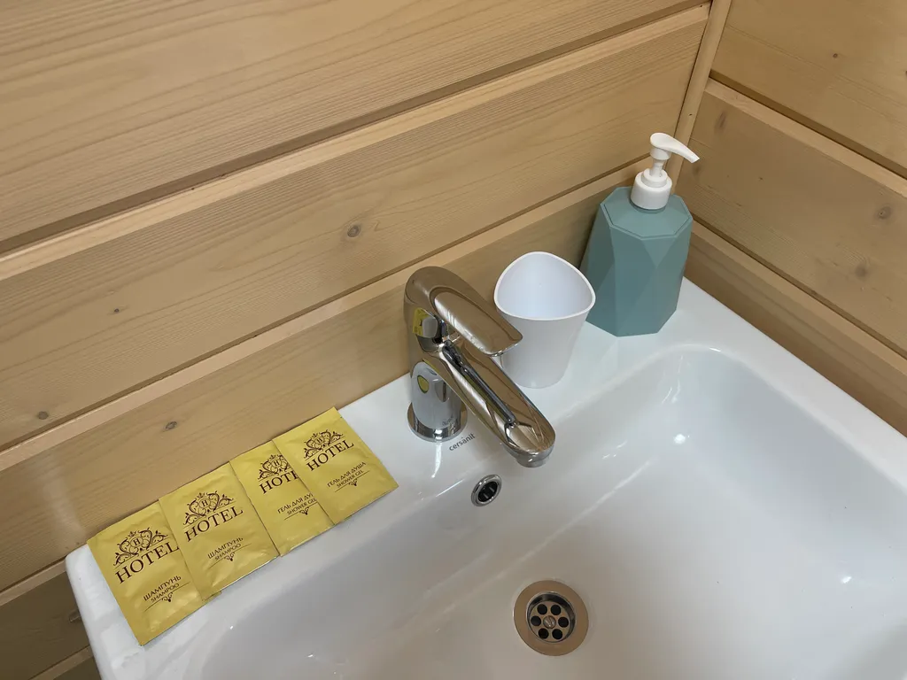 Студия апартаменты на берегу озера рядом с сосновым бором