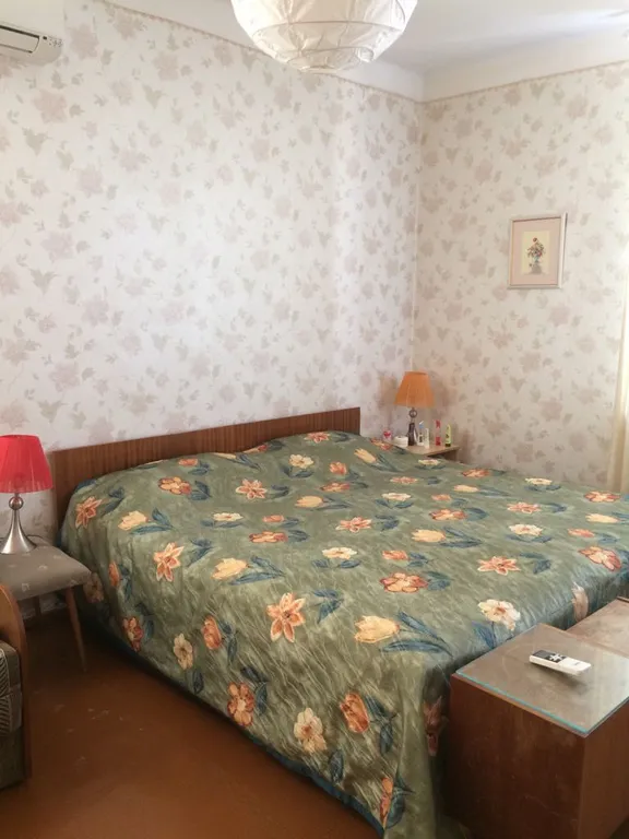 2-комнатная Квартира — аренда посуточно в Феодосия