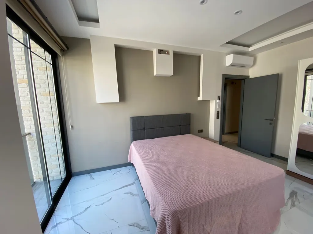 Уникальная квартира в центре в районе Клеопатра в 150 метрах до моря