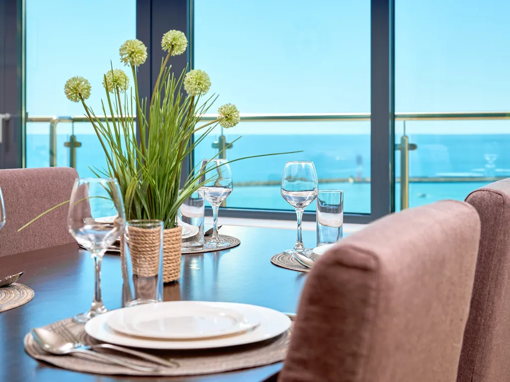 Брэвис Делюкс ЛаМар (3-х комнатные апартаменты) с панорамным видом на