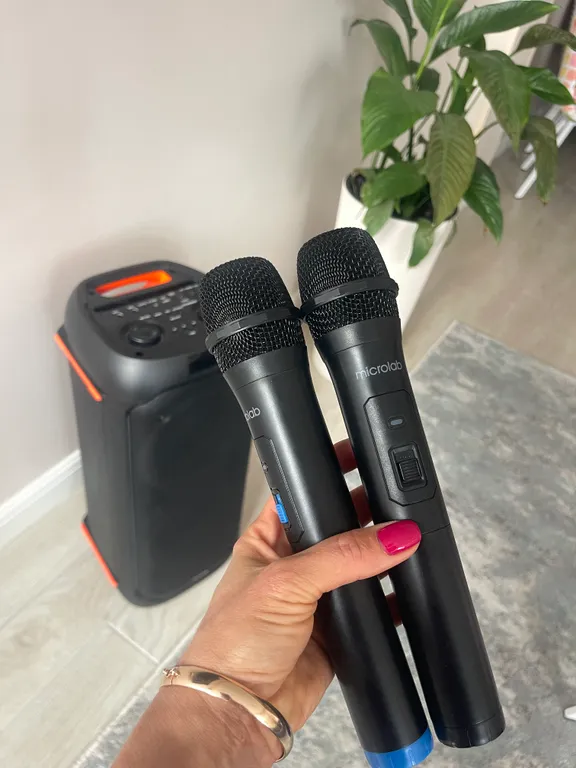 Дом на берегу Каспийского моря