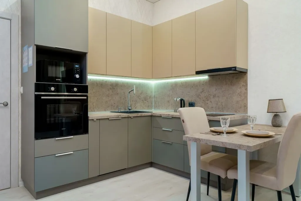 Good Night на Комсомольском 48