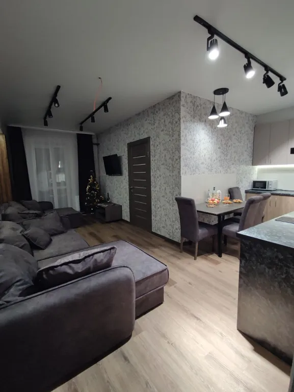 Апартаменты Tystnad (Тистнад) у озера Еловое