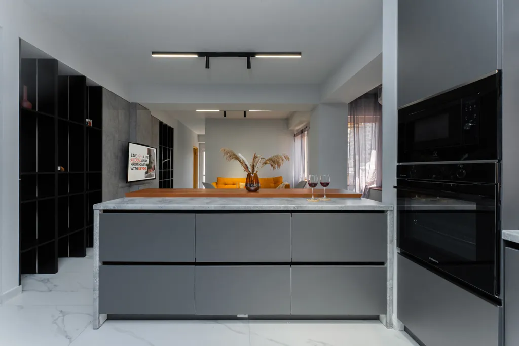 Апартаменты рядом с парком имени Дианы Абгар