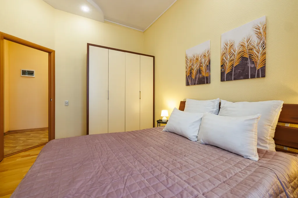 Уникальная квартира с отдельным входом в центре