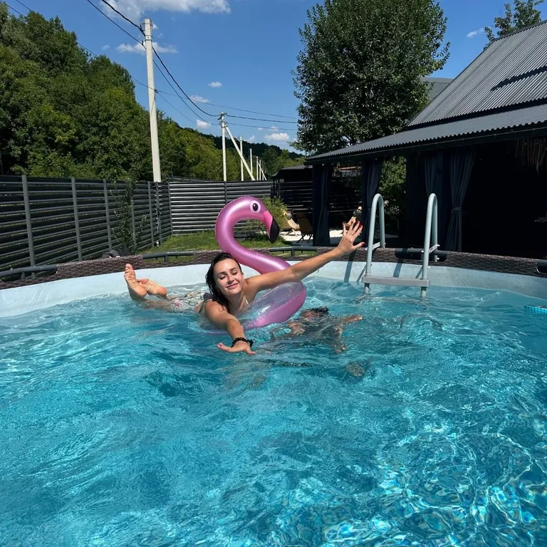 Собер Дача - частный дом рядом с лесом и винодельней