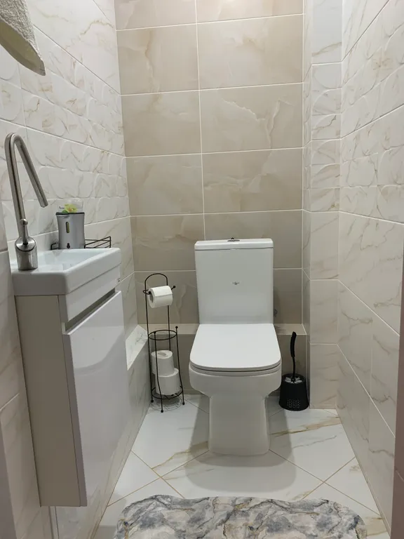 Новая уютная и просторная квартира рядом с Набережной