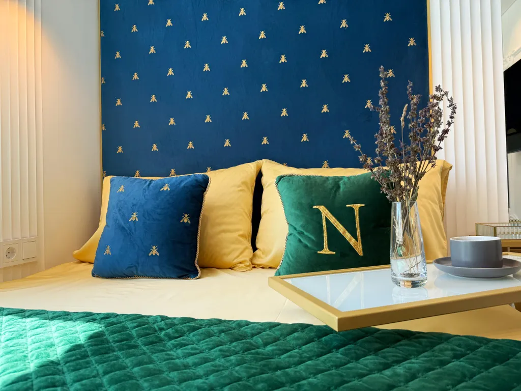 Дизайнерские апартаменты с видом на море