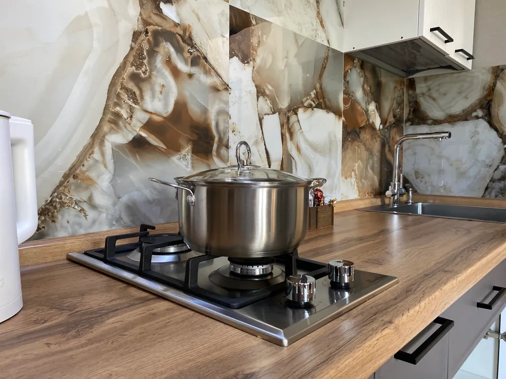 Большая квартира в новом доме, парковка в закрытом дворе, самый центр