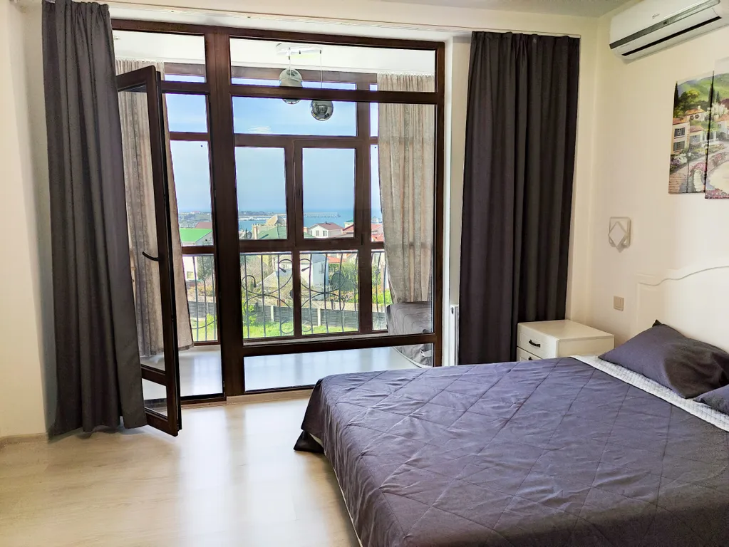 Квартира 1-комнатная Квартира — Севастополь