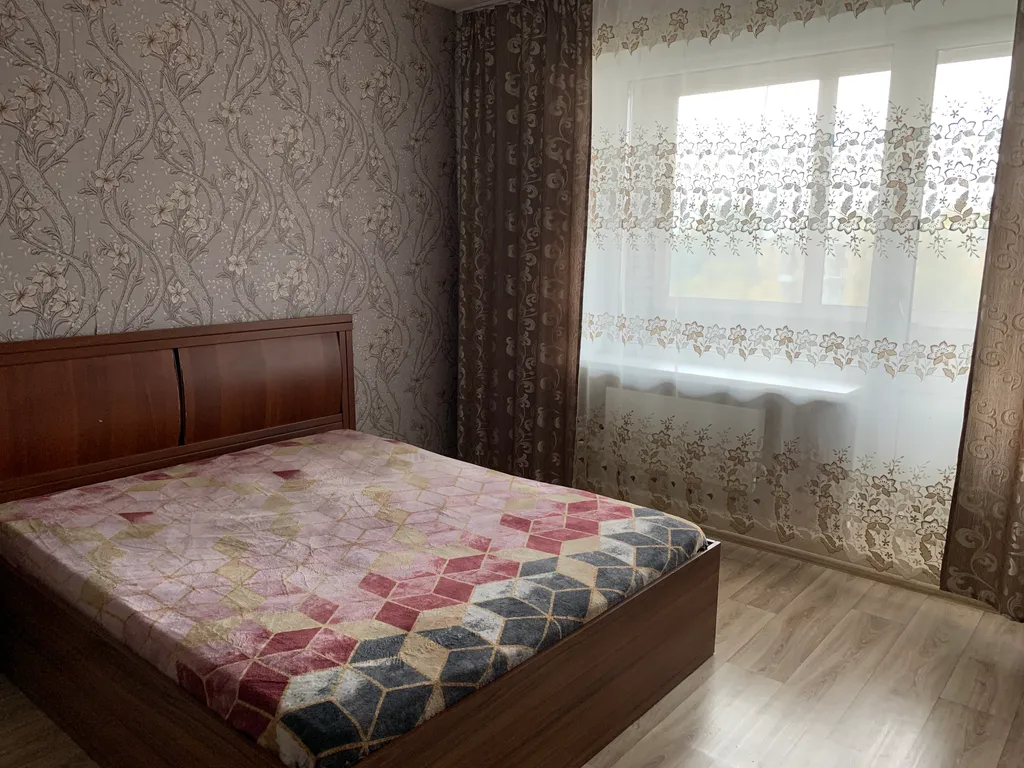 Квартира 1-комнатная квартира на правом берегу, недалеко от набережной — Красноярск