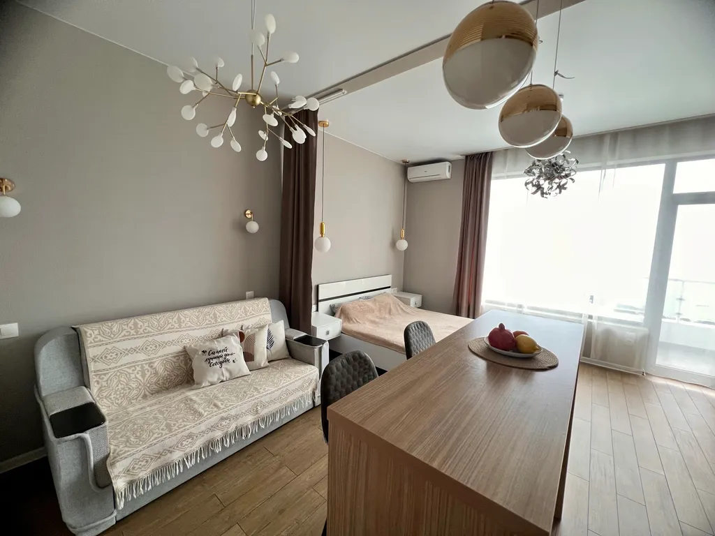 Студия с видом на Ласточкино гнездо