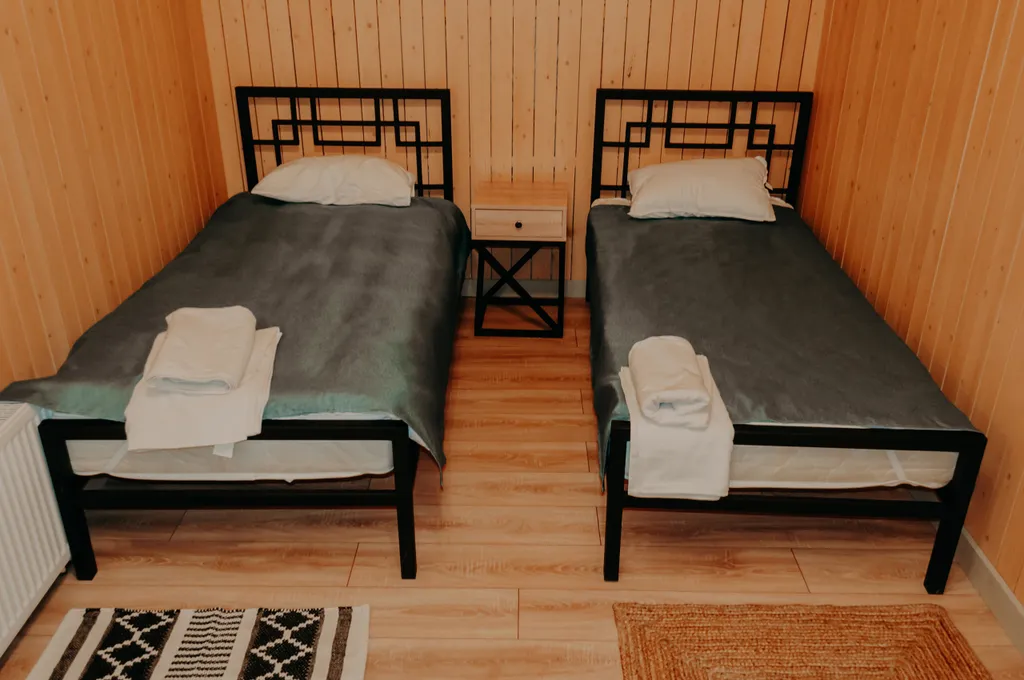 Коттедж Уютный коттедж на берегу Красного озера — Светлое