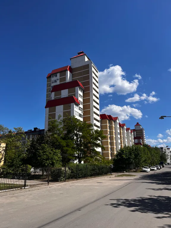 Видовые апартаменты в башне немецкого городка. Удобный выезд на М4