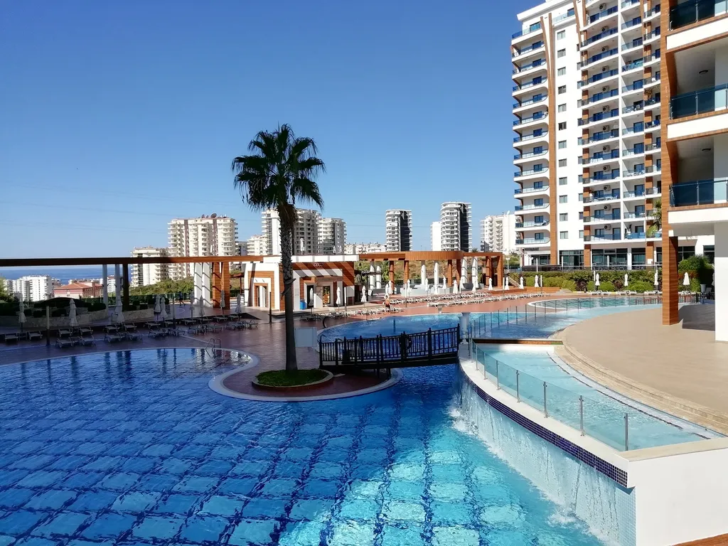 Квартира с видом на море в Azura park residence