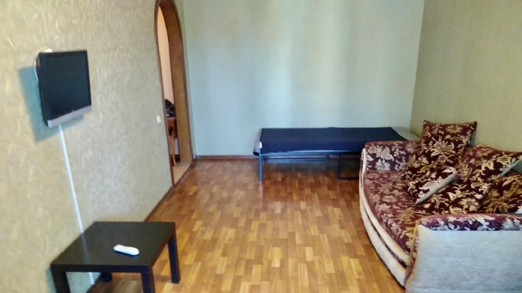 Квартира Квартира Двушка эконом в центре — Тольятти