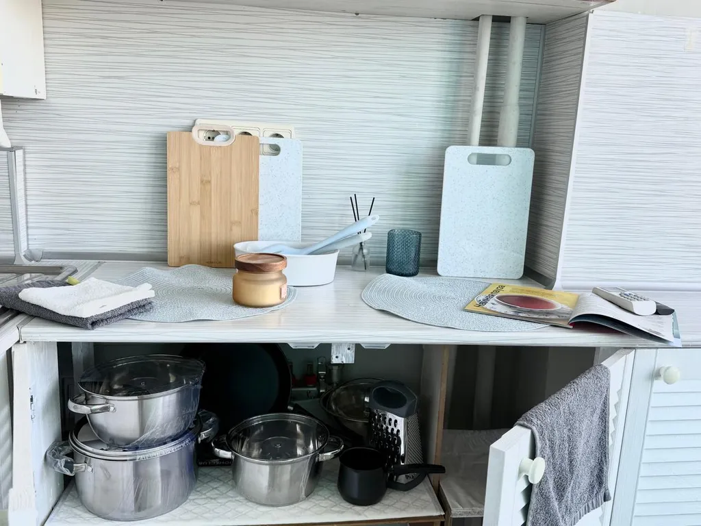 Квартира Светлые апартаменты с панорамным видом на море, горы и маяк — Геленджик