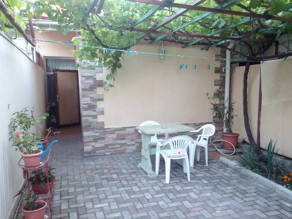 Коттедж 2-комнатный Дом — аренда посуточно в Евпатория