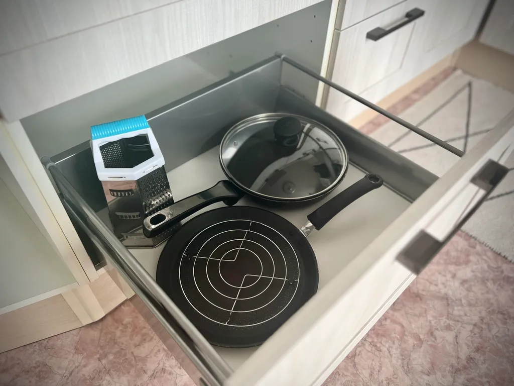 Видовая двухкомнатная квартира в тихом местечке