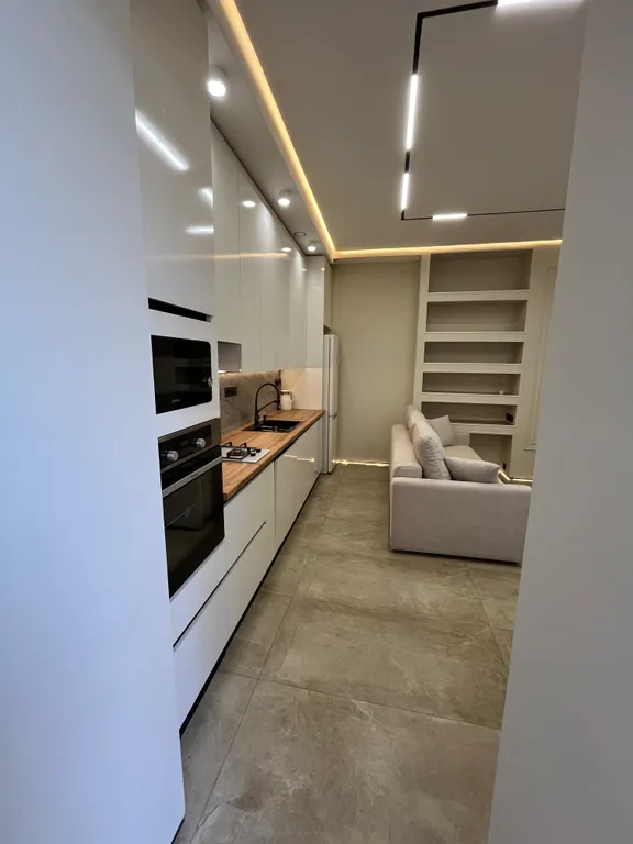 Уютный дом со своим гаражом