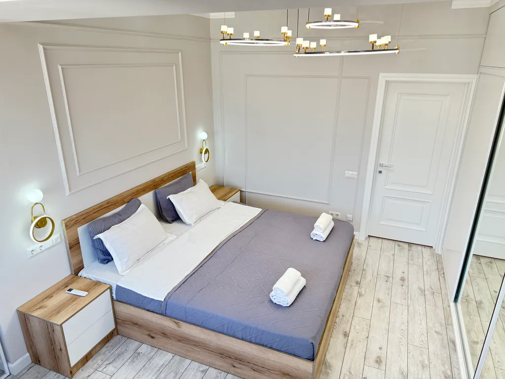 Просторная квартира в центре города — аренда посуточно в Бишкек