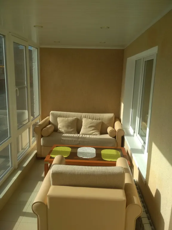 Апартаменты 40 м  с уютным балконом.