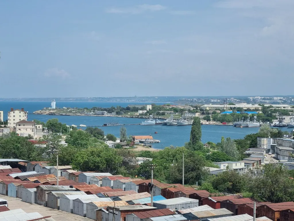 Квартира Новые апартаменты с видом на море — Севастополь