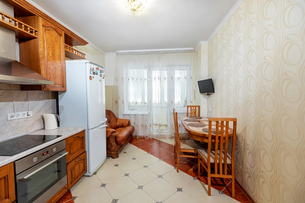 Апартаменты на берегу Комсомольского озера в центре