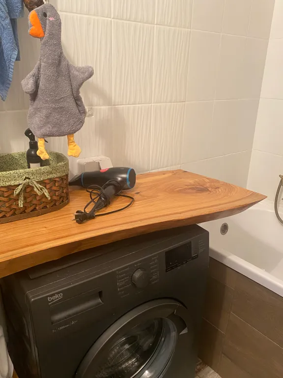 Квартира с видом на можжевеловую рощу и море