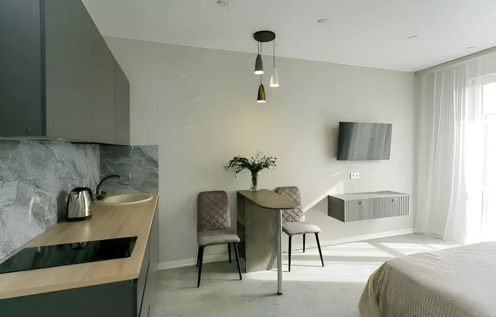 Студия Крем-чиз с видом на море