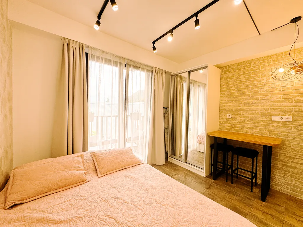 Студия 14 с видом на горы