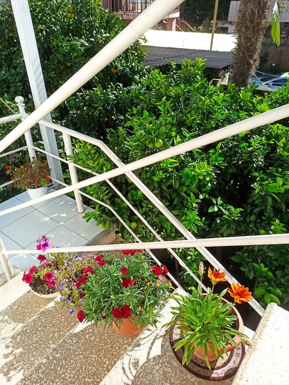 2-комнатный апартамент с кухней, ванной и всеми удобствами