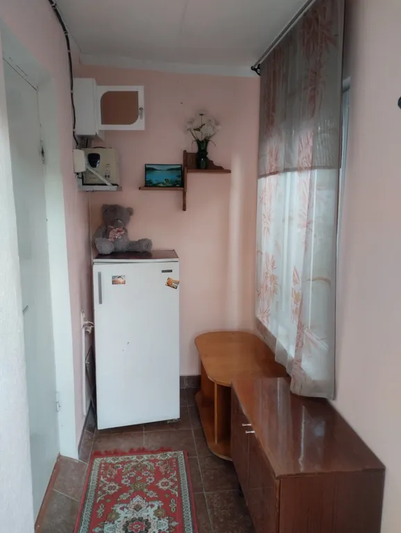 Агой, комната