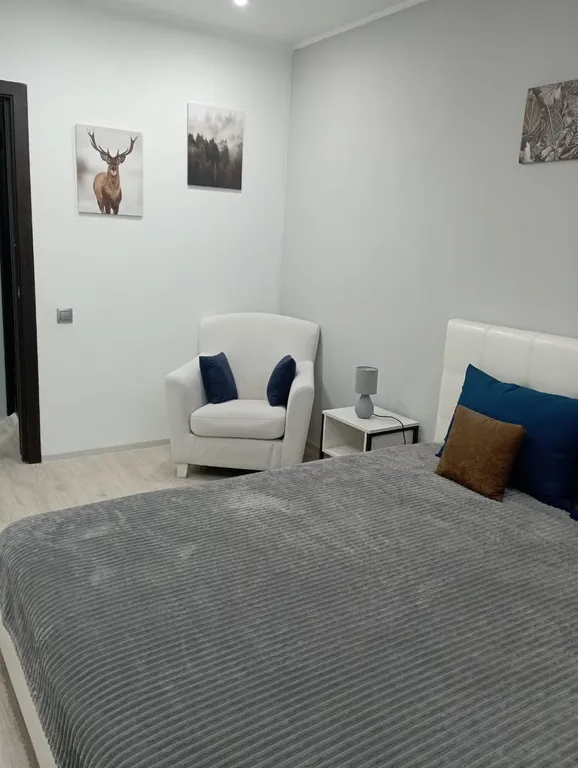 Трехкомнатная квартира на Взлетке бизнес класса