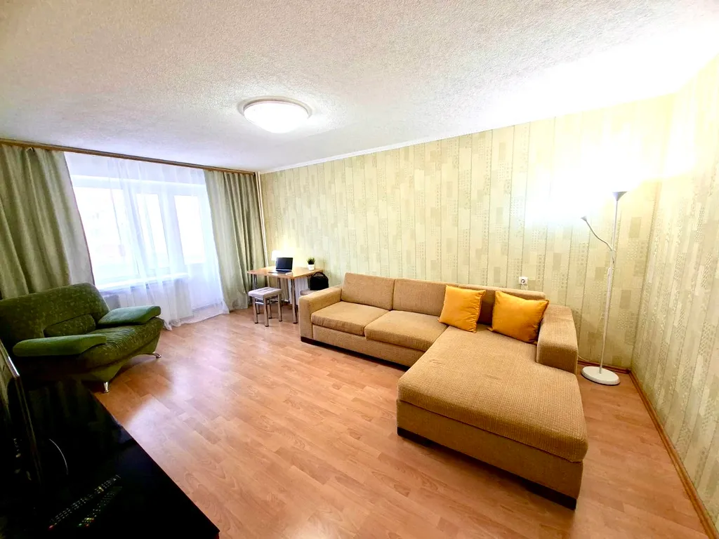 Просторная 3-х комнатная квартира в центре