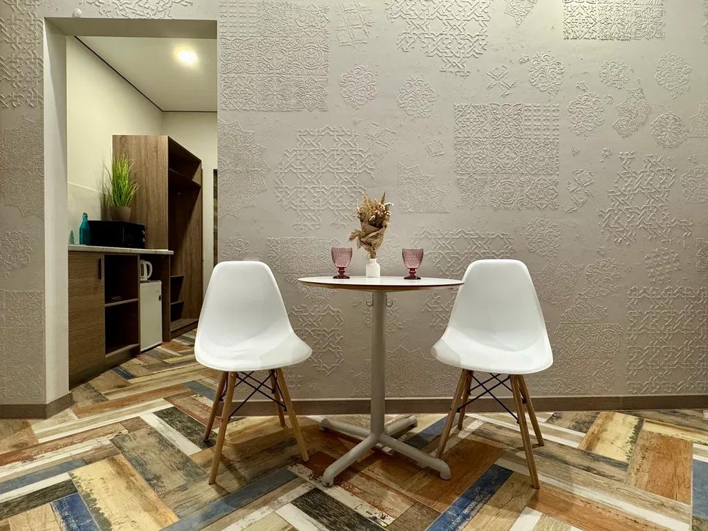 Студия с кухней для 3х гостей