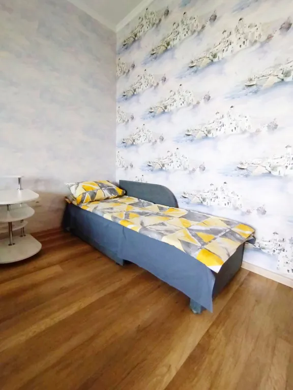 Замечательная квартира в районе 7 горбольницы с видом на горы