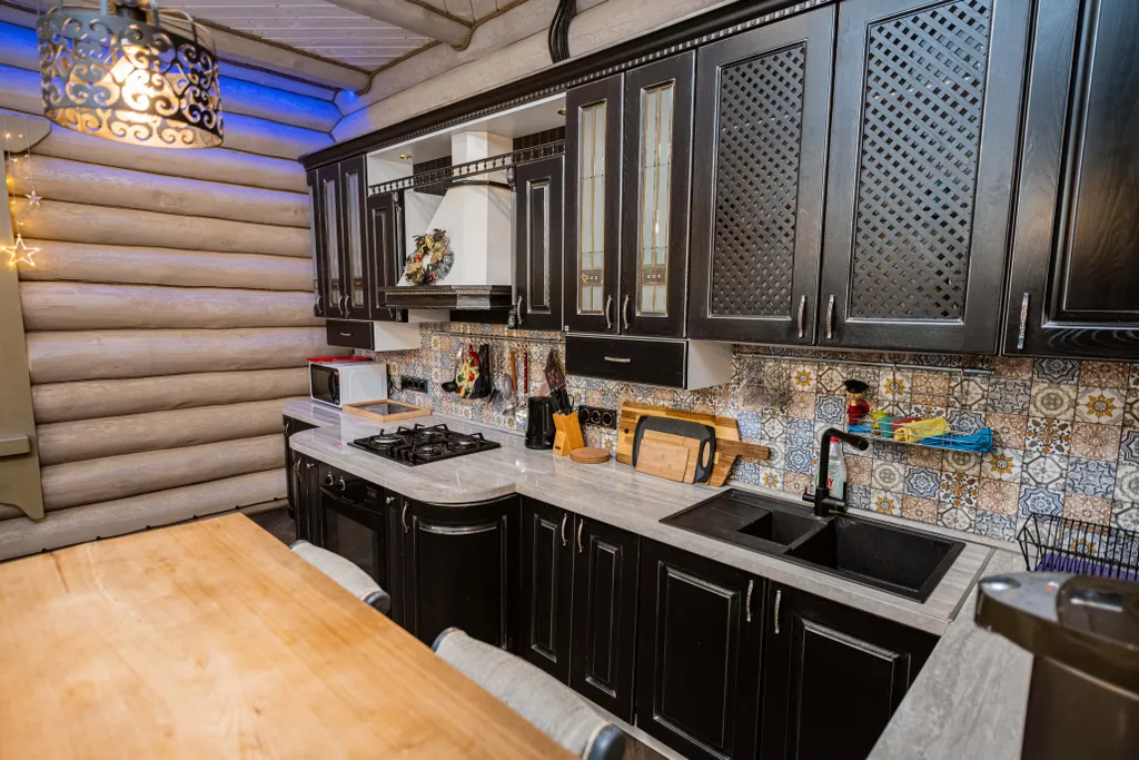 Загородный дом в окружении леса Grovehause